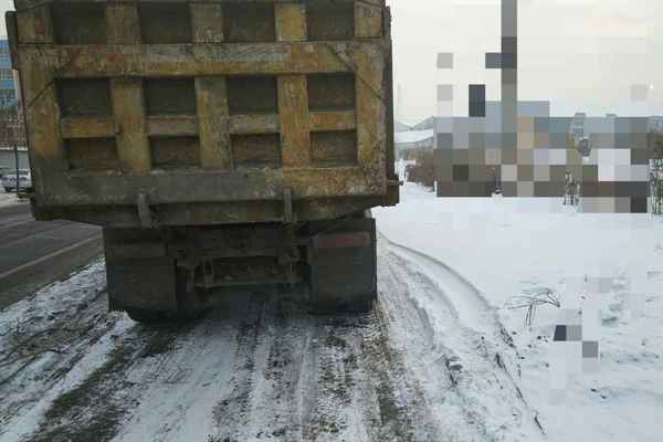 吉林出售转让二手2010年中国重汽豪沃ZZ3257N5247自卸车