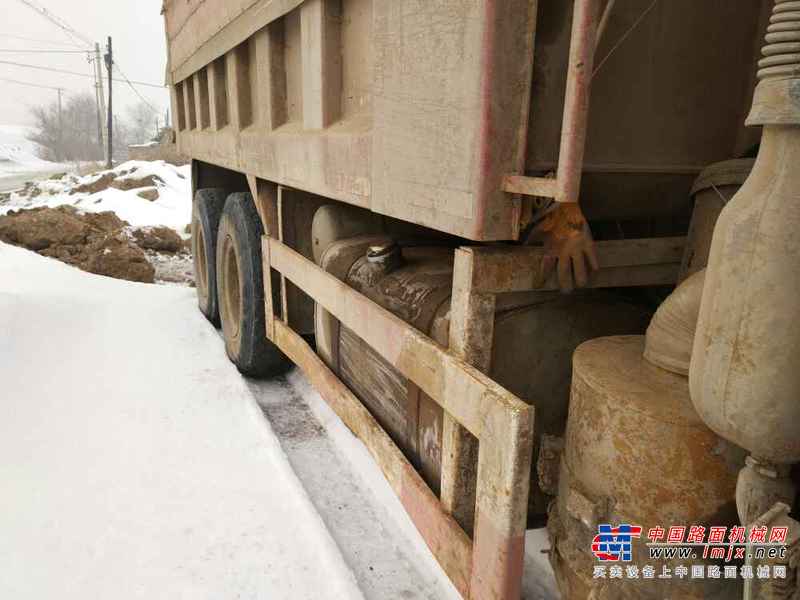 吉林出售转让二手2010年解放奥威CA3252P2K2L1T1E自卸车