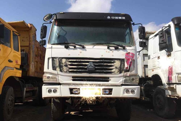 山西出售转让二手2007年中国重汽浩瀚重卡ZZ3255N3846D1自卸车