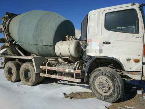 吉林出售转让二手2008年中国重汽豪泺ZZ1317N3267C搅拌运输车