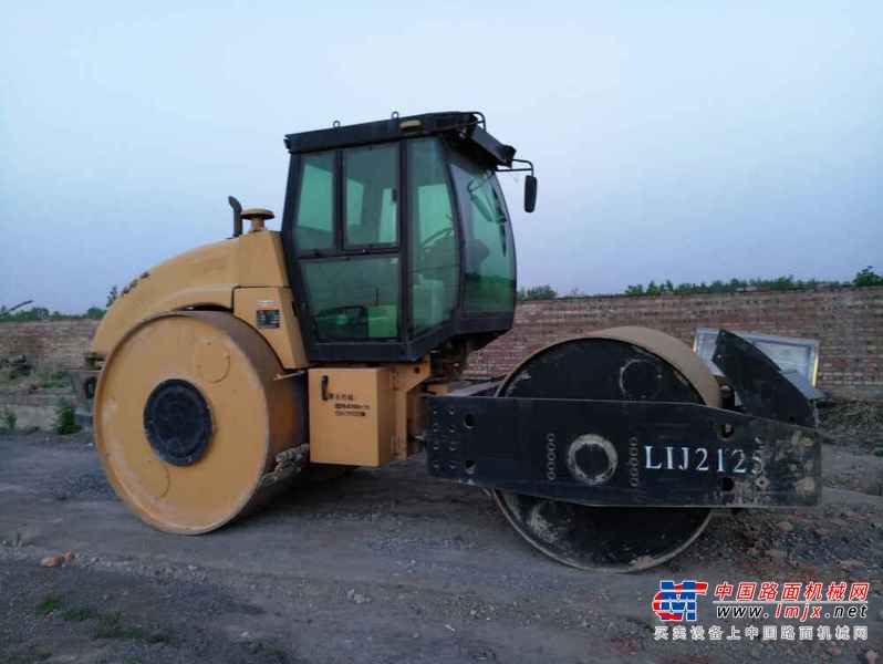 山西出售转让二手5000小时2008年洛阳路通LTJ2125三轮压路机