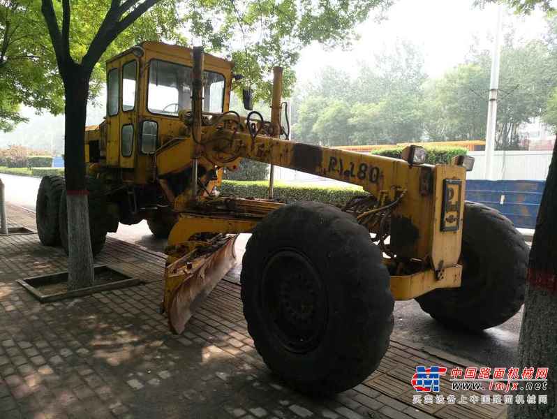 山西出售转让二手10000小时2005年洛建PY180D平地机