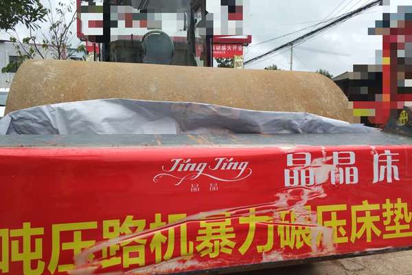云南出售转让二手5311小时2010年洛阳路通LT322S单钢轮压路机