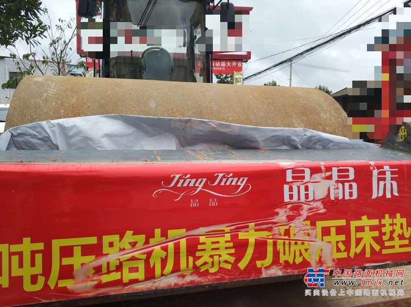 云南出售转让二手5311小时2010年洛阳路通LT322S单钢轮压路机