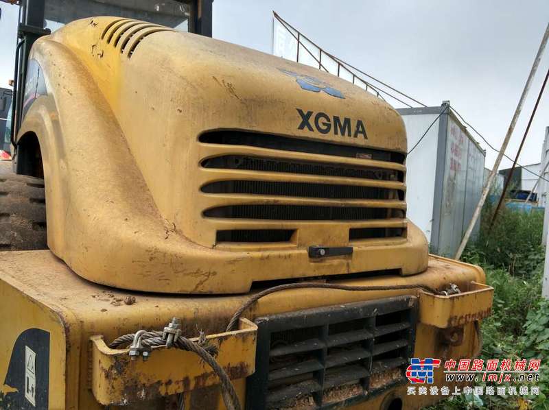 云南出售转让二手8108小时2009年厦工XG6203M单钢轮压路机