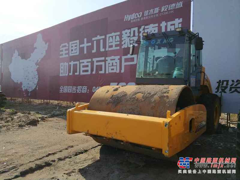 黑龙江出售转让二手5600小时2011年徐工XS222J单钢轮压路机
