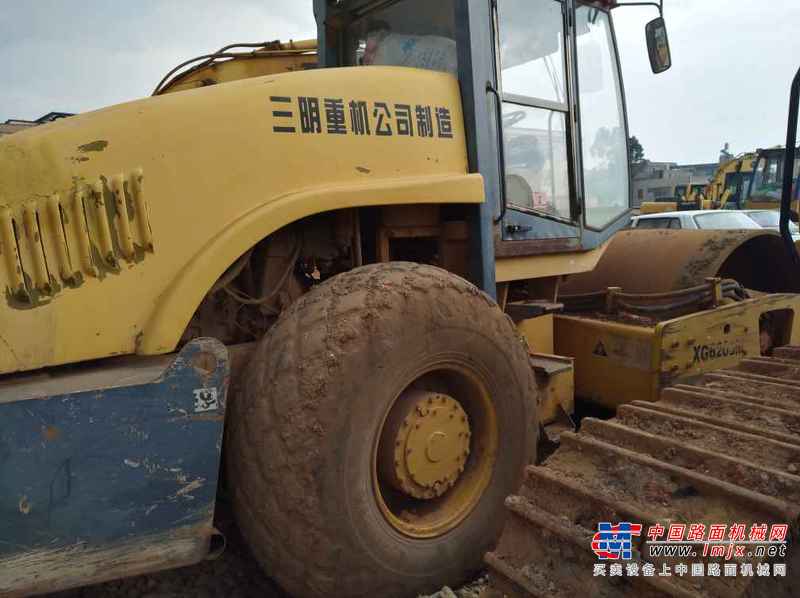 云南出售转让二手2500小时2005年厦工XG6203M单钢轮压路机