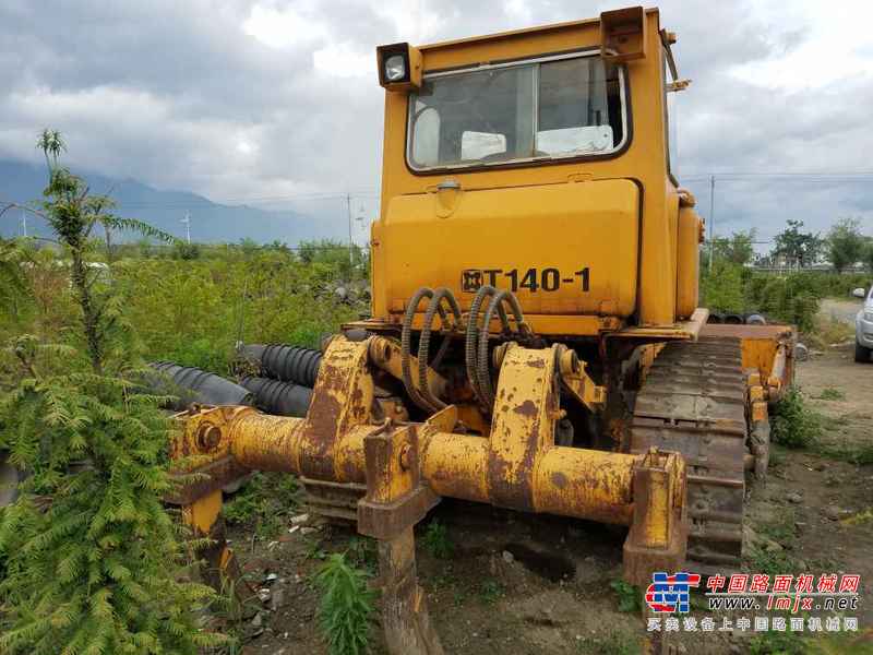 云南出售转让二手3546小时2004年宣工T140推土机