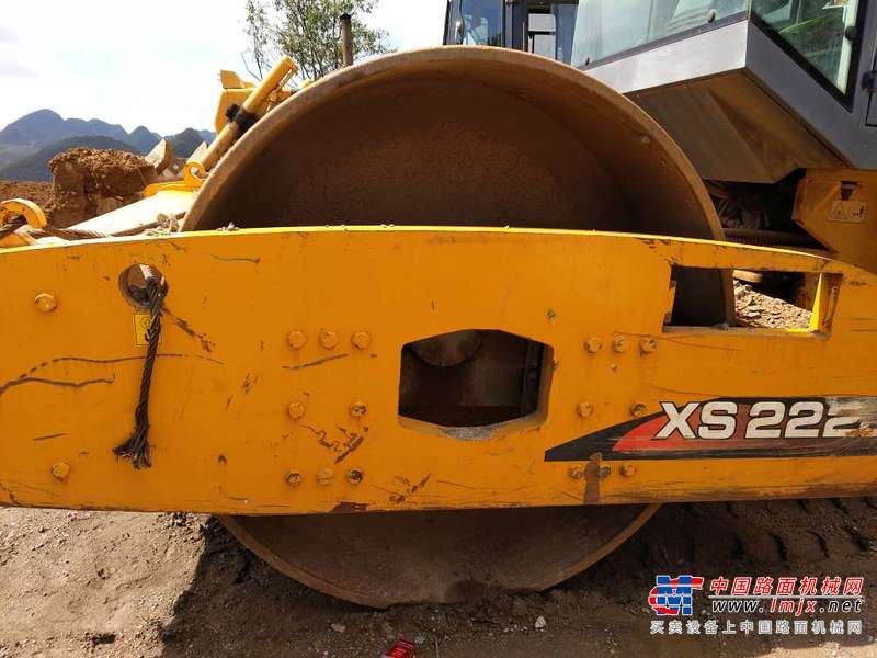 贵州出售转让二手2900小时2013年徐工XS222J单钢轮压路机