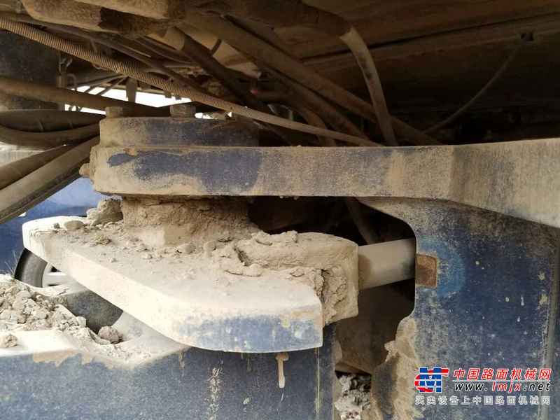 宁夏出售转让二手12000小时2005年柳工CLG620A单钢轮压路机