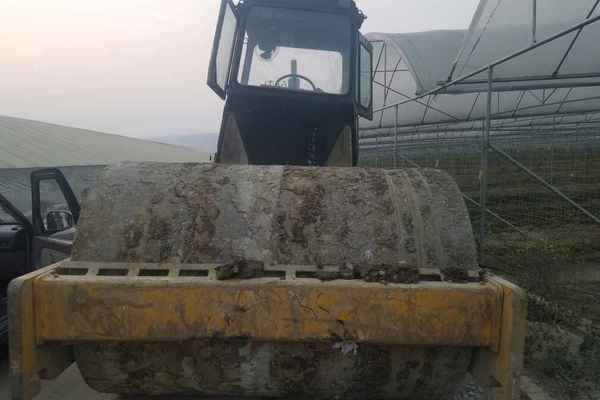 贵州出售转让二手6500小时2006年徐工Y18单钢轮压路机