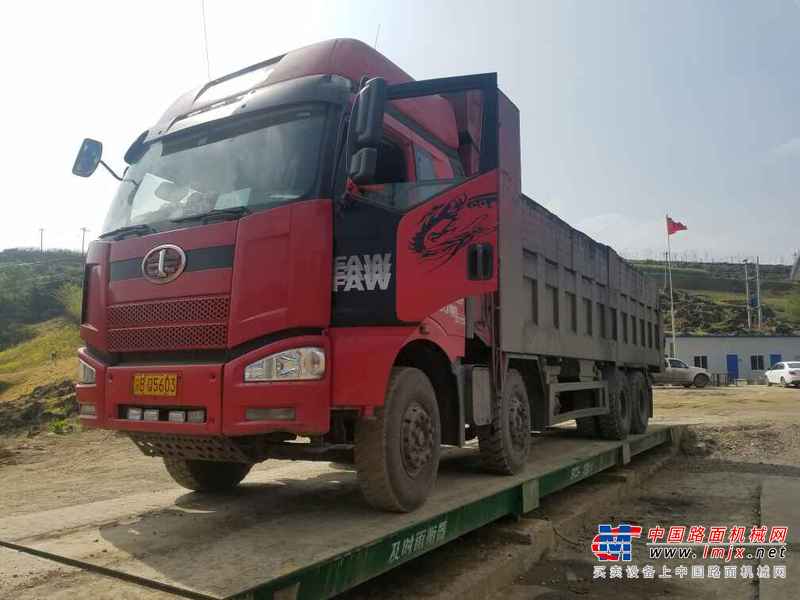 贵州出售转让二手2013年解放J5M自卸车