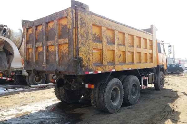 陕西出售转让二手2013年陕汽奥龙SX3255UN384自卸车