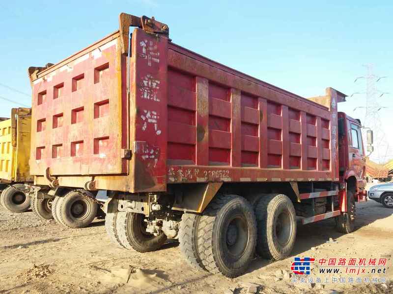 陕西出售转让二手2012年中国重汽豪泺ZZ3257N3847A自卸车