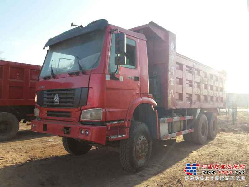 陕西出售转让二手2012年中国重汽豪泺ZZ3257N3847A自卸车