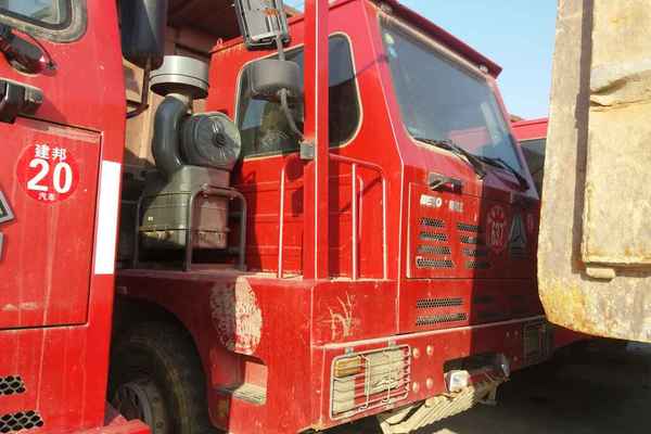 陕西出售转让二手2012年中国重汽豪泺ZZ3257N3847A自卸车