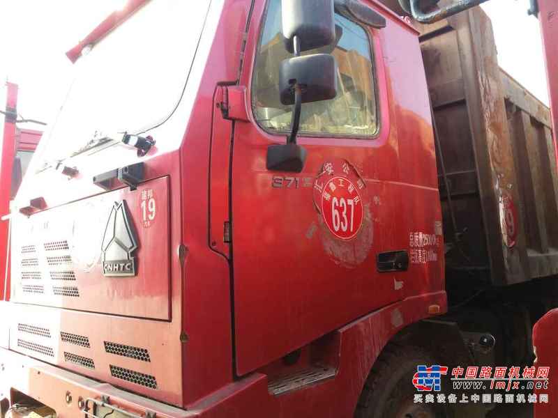 陕西出售转让二手2012年中国重汽豪泺ZZ3257N3847A自卸车