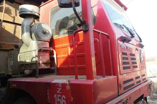 陕西出售转让二手2012年中国重汽豪泺ZZ3327N3847D自卸车