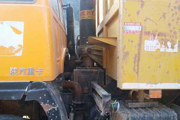 陕西出售转让二手2011年陕汽奥龙SX3255UN384自卸车