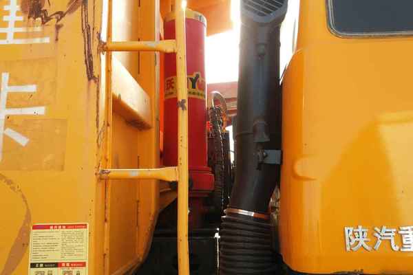 陕西出售转让二手2013年陕汽奥龙SX3255UN384自卸车