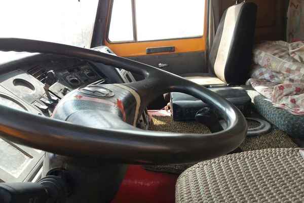 陕西出售转让二手2012年陕汽奥龙SX3255UN384自卸车