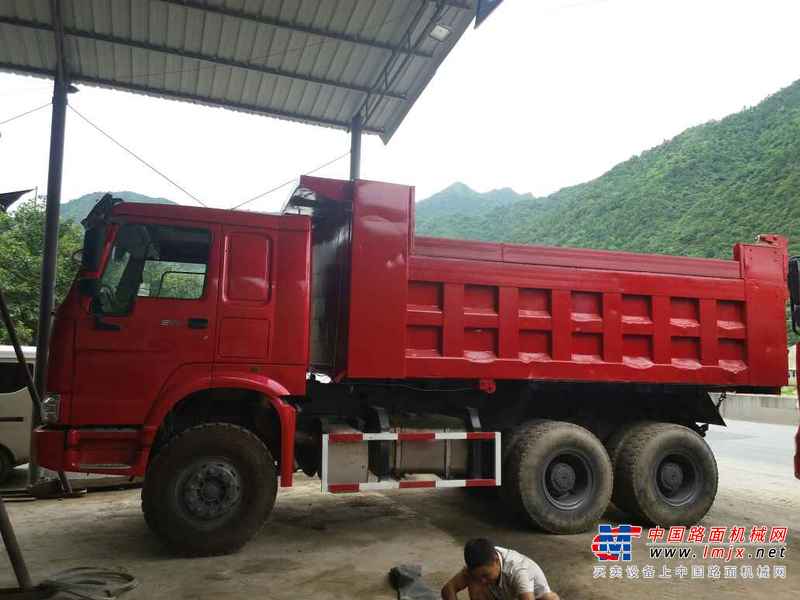 陕西出售转让二手2010年中国重汽豪泺ZLJ5253GJB1自卸车