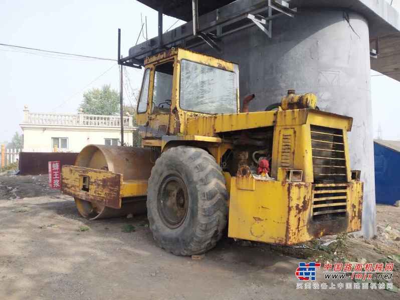 山西出售转让二手6500小时2003年洛建YZ14B单钢轮压路机