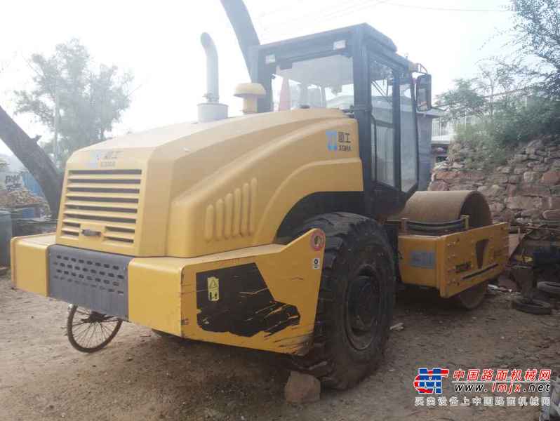 山西出售转让二手1700小时2011年厦工XG6224M单钢轮压路机