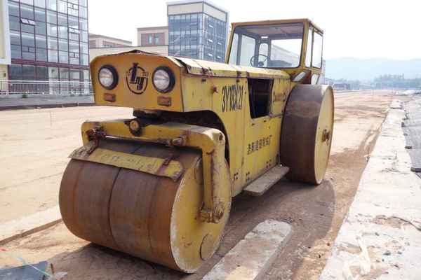 山西出售转让二手6000小时2007年洛建3Y18X21双钢轮压路机
