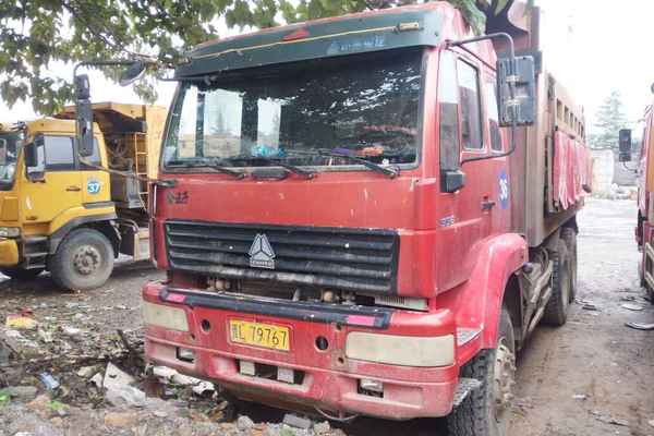 山西出售转让二手2010年中国重汽金王子ZZ3251N4641C1自卸车