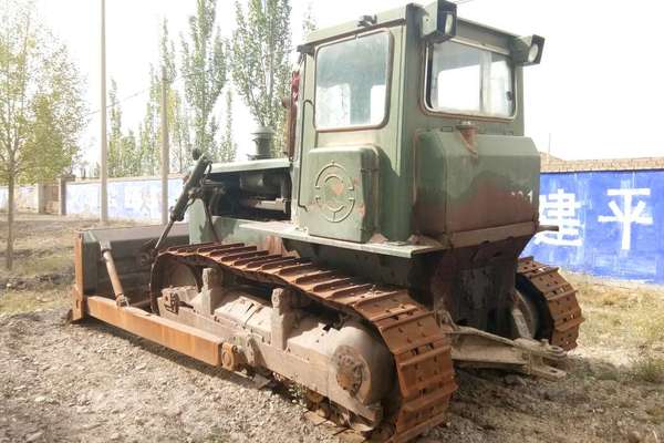 甘肃出售转让二手8000小时2008年宣工TG140推土机