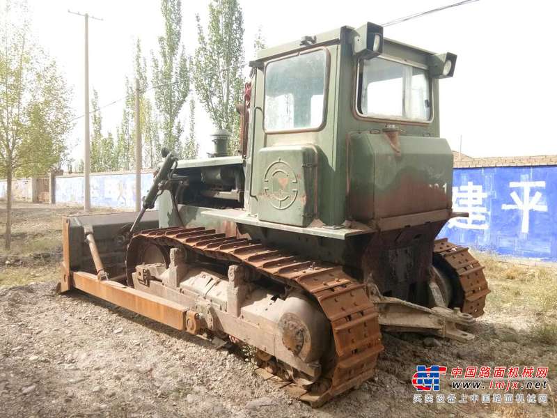 甘肃出售转让二手8000小时2008年宣工TG140推土机