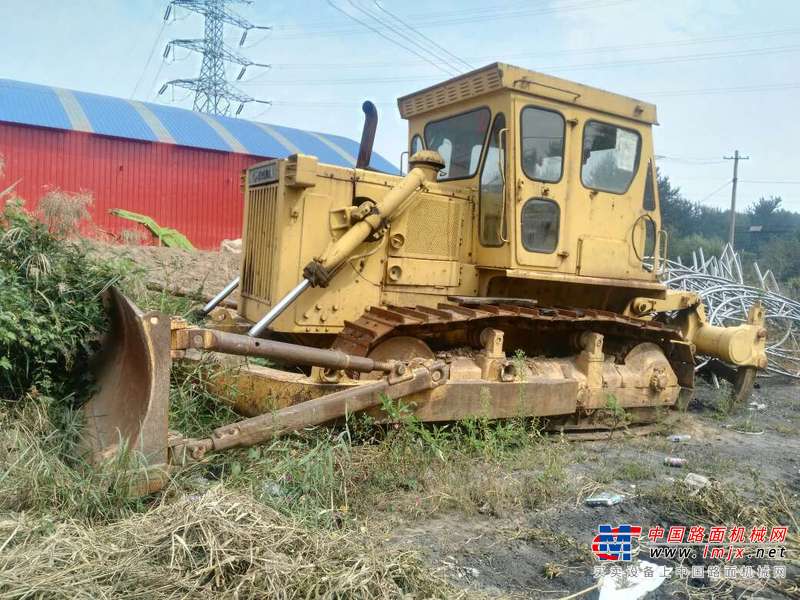 山西出售转让二手9000小时2005年东方红T140N推土机