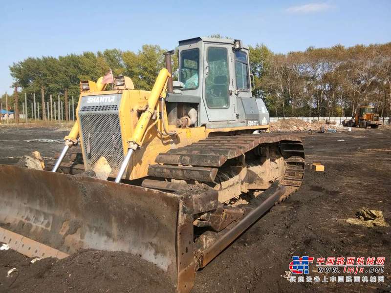 黑龙江出售转让二手5000小时2011年山推SD16TL推土机