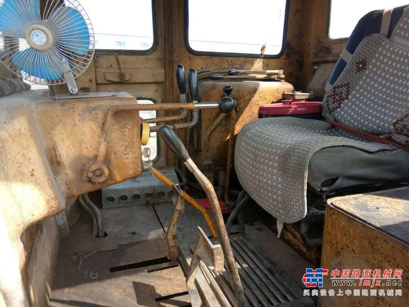 黑龙江出售转让二手20000小时2004年宣工TG140推土机
