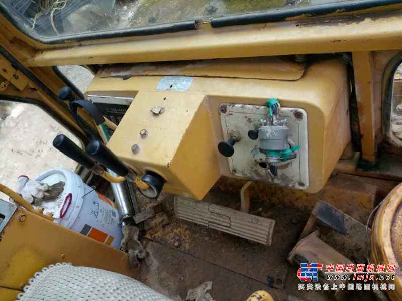 贵州出售转让二手9850小时2004年山推TY160B推土机