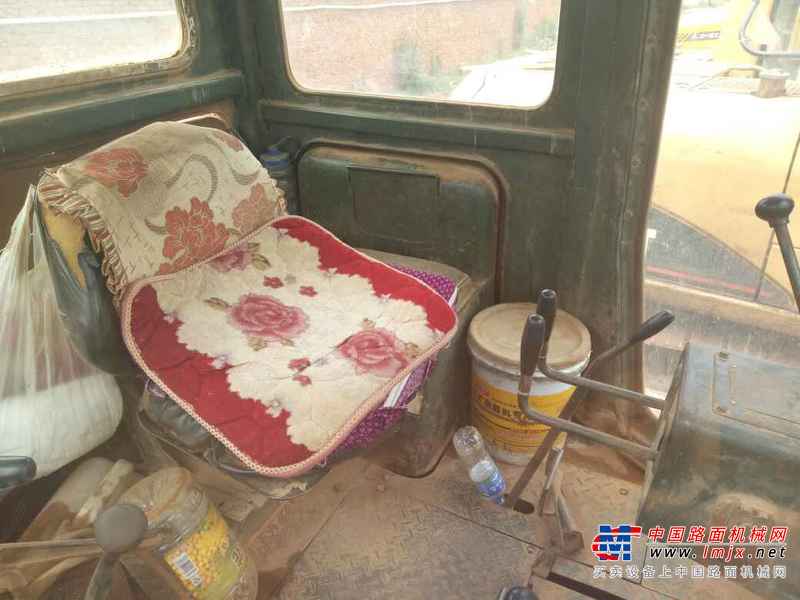 云南出售转让二手13280小时2004年宣工TG140推土机