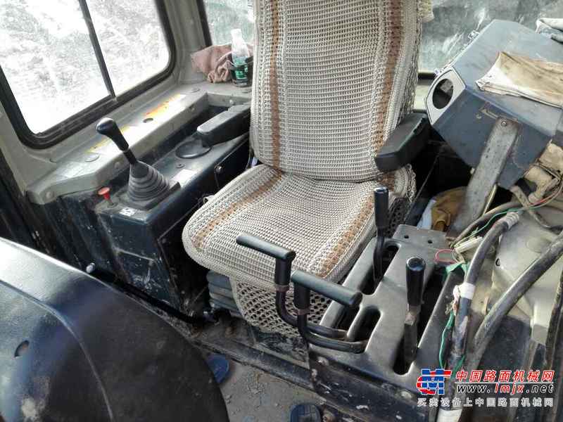湖北出售转让二手5500小时2012年山推SD16TL推土机