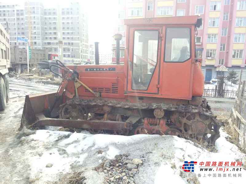 吉林出售转让二手8000小时2004年东方红C802推土机