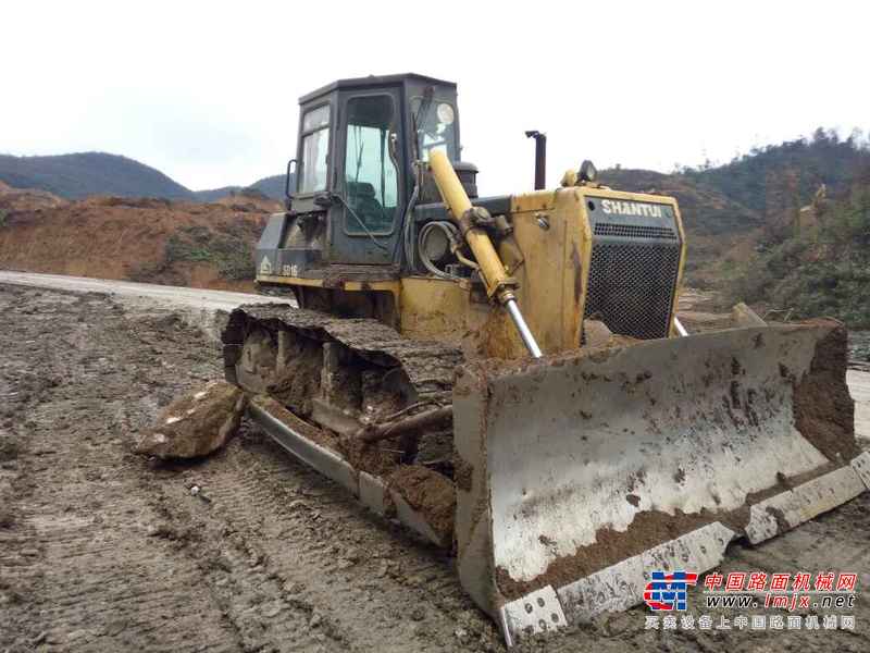 贵州出售转让二手9321小时2010年山推SD16推土机