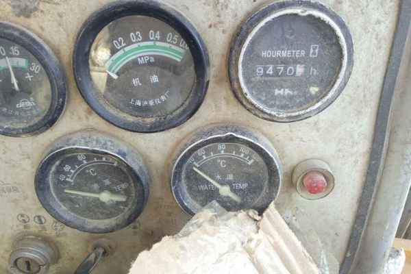 云南出售转让二手9470小时2004年宣工TG140推土机