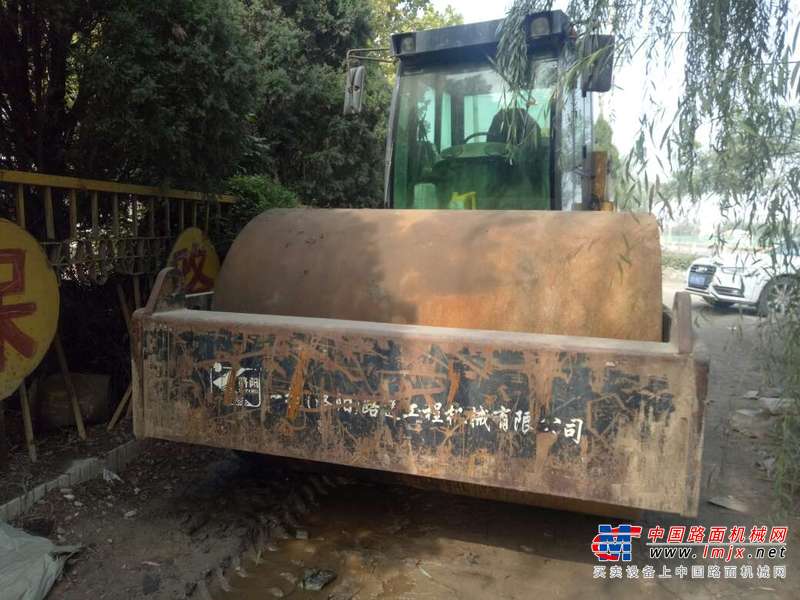 陕西出售转让二手4200小时2007年洛阳路通LT220B单钢轮压路机