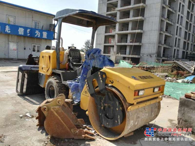山西出售转让二手560小时2016年国机重工LSS203单钢轮压路机
