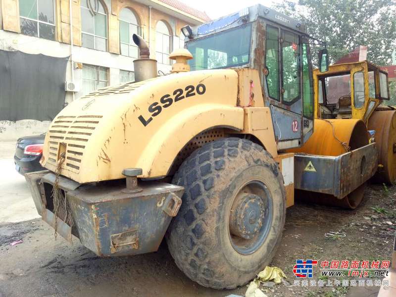 山西出售转让二手7800小时2009年洛建LSS220单钢轮压路机