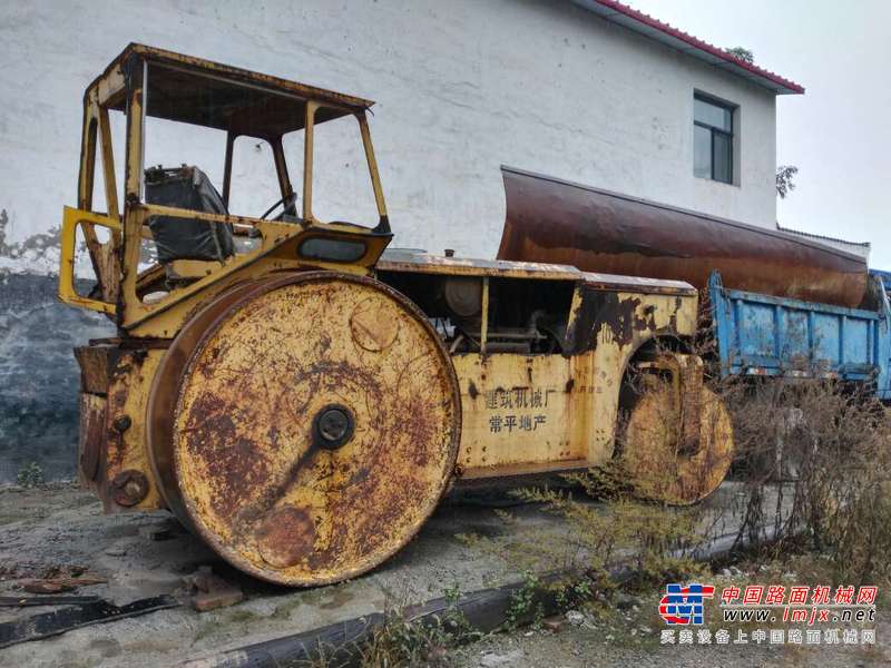 山西出售转让二手9980小时2005年徐工3Y12三轮压路机