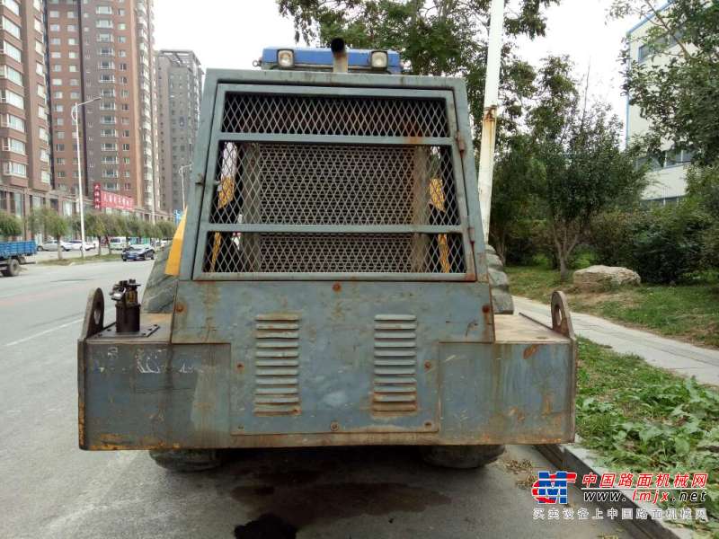 辽宁出售转让二手8000小时2008年徐工YZ18JC单钢轮压路机