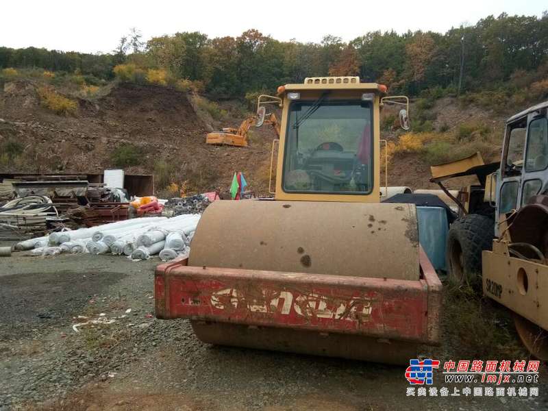 黑龙江出售转让二手8000小时2009年常林YZ22J单钢轮压路机