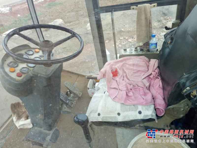 云南出售转让二手4569小时2011年厦工XG6204M单钢轮压路机