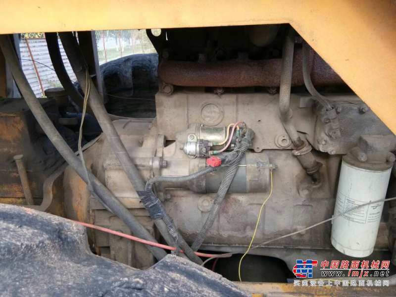 黑龙江出售转让二手8000小时2005年徐工YZ18JC单钢轮压路机