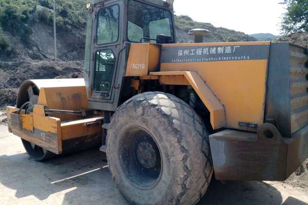 山西出售转让二手4000小时2010年徐工YZ22JC单钢轮压路机